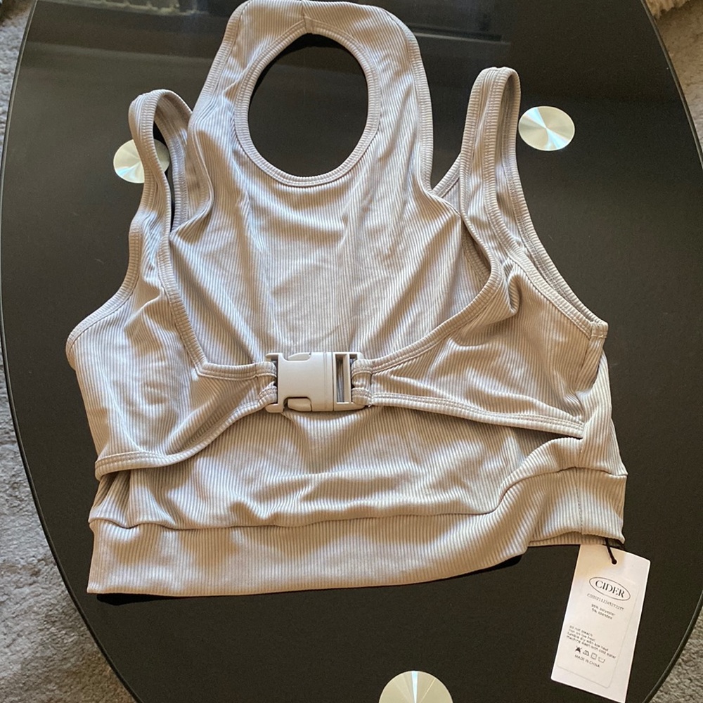 Light grey crop tank